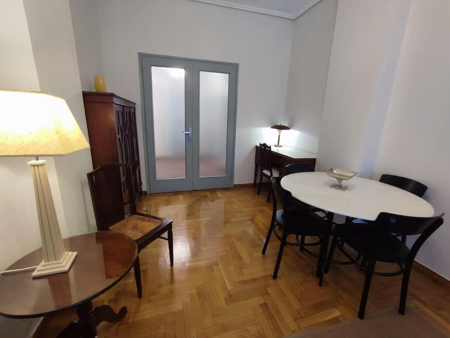Volos Center, St Nicholas Square, Xenios Exterior photo